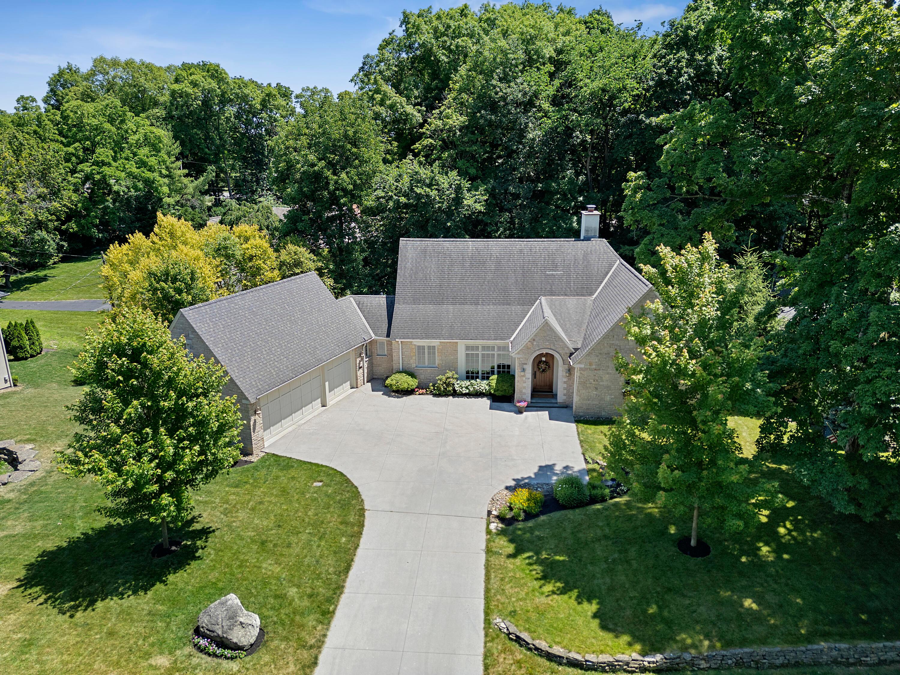 2737 Edington Road Columbus, OH 43221 - Photo 58 of 59 Gorgeous 2013 Newer Build in Canterbury!