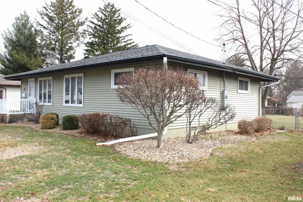 $149,900 | 435 Columbus Avenue, Galesburg, IL 61401