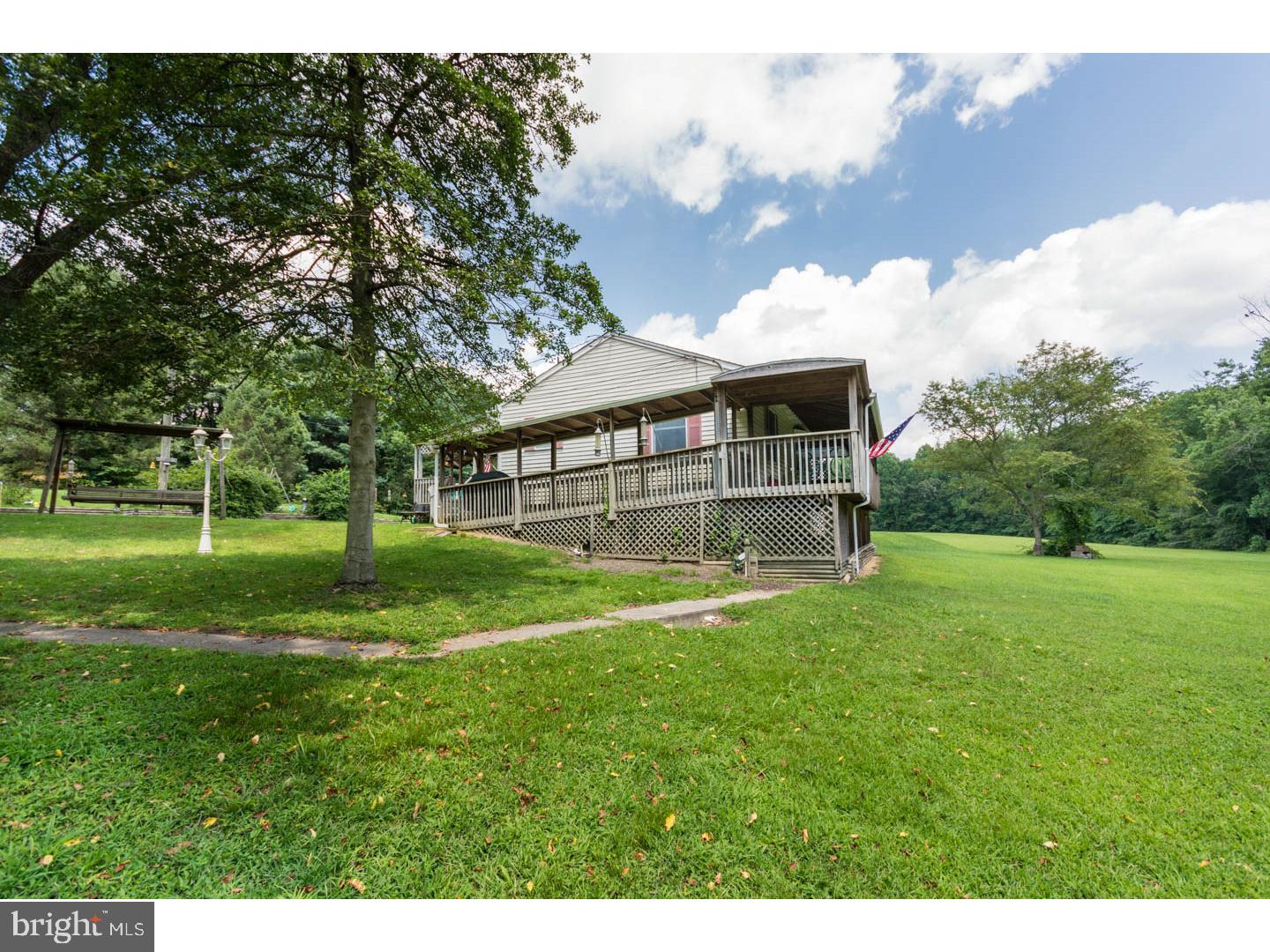 331 Pitman Road Sewell, NJ 08080 - Photo 2 of 19 Gallery Image 2
