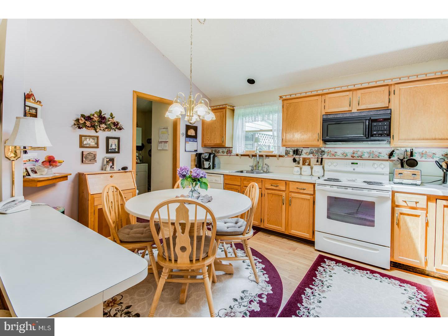 331 Pitman Road Sewell, NJ 08080 - Photo 6 of 19 Gallery Image 6