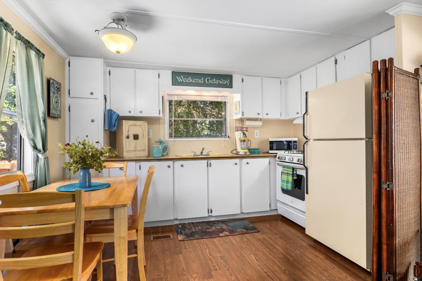 100 North Rodeo Gulch Road, Unit 142 Soquel, CA 95073 - Photo 11 of 32 Gallery Image 11