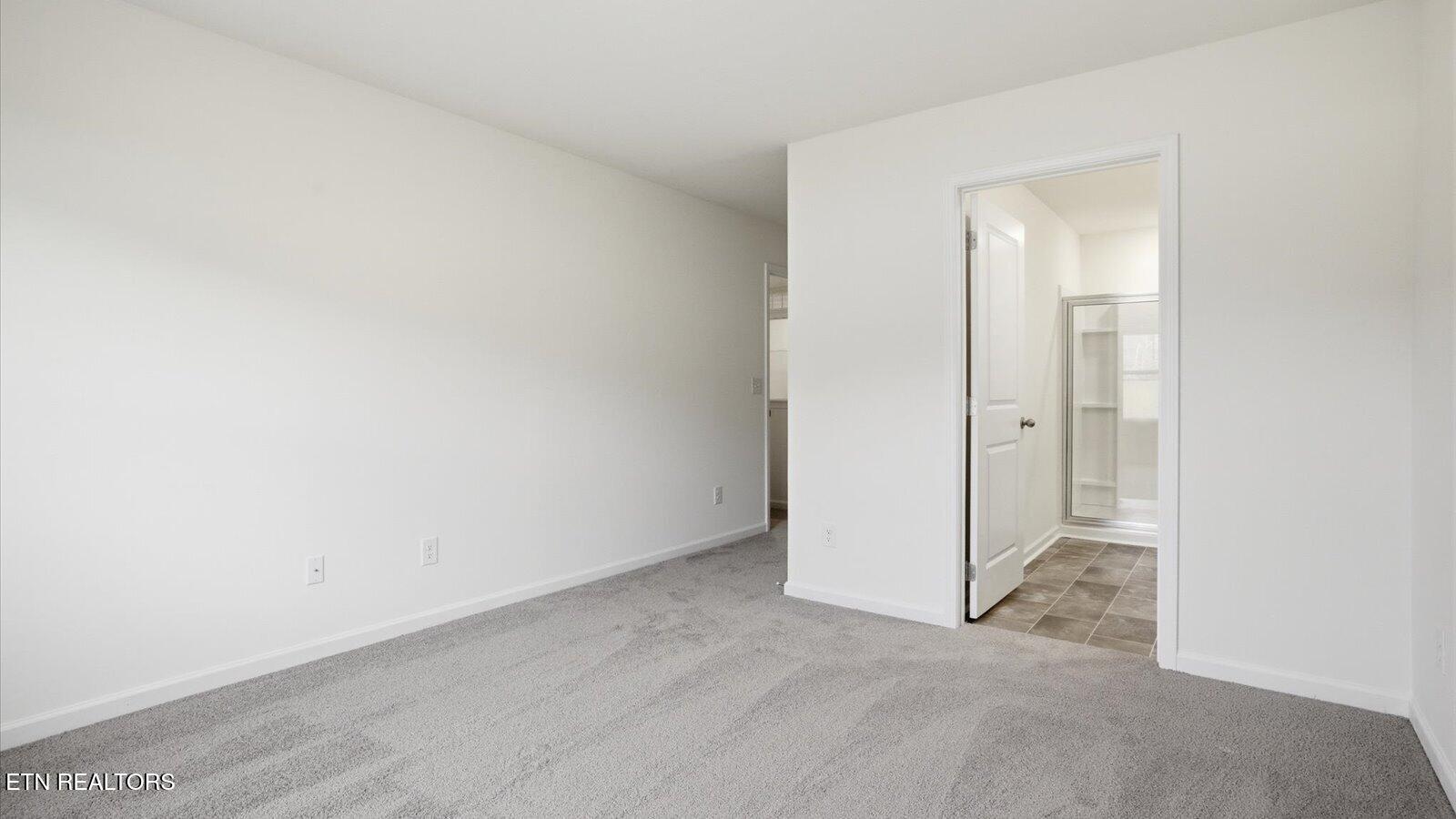 3771 Wyatt Way Kodak, TN 37764 - Photo 15 of 30 8-1 primary bedroom