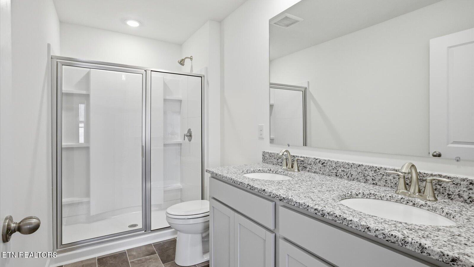 3771 Wyatt Way Kodak, TN 37764 - Photo 16 of 30 8-2 primary bath