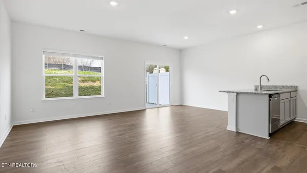 $289,690 | 3771 Wyatt Way, Kodak, TN 37764