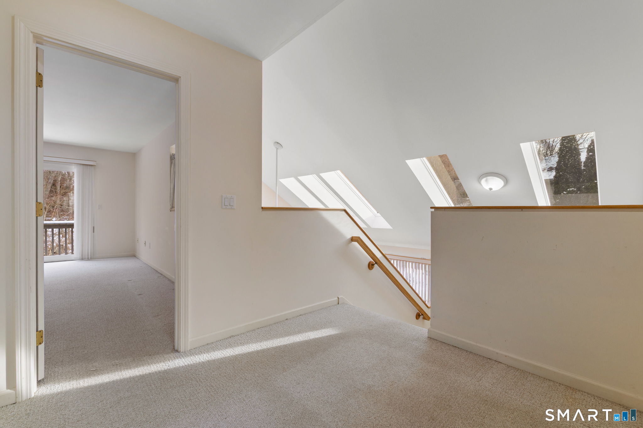 12 Elizabeth Court, Unit 12 Groton, CT 06340 - Photo 27 of 40 Upper level loft area