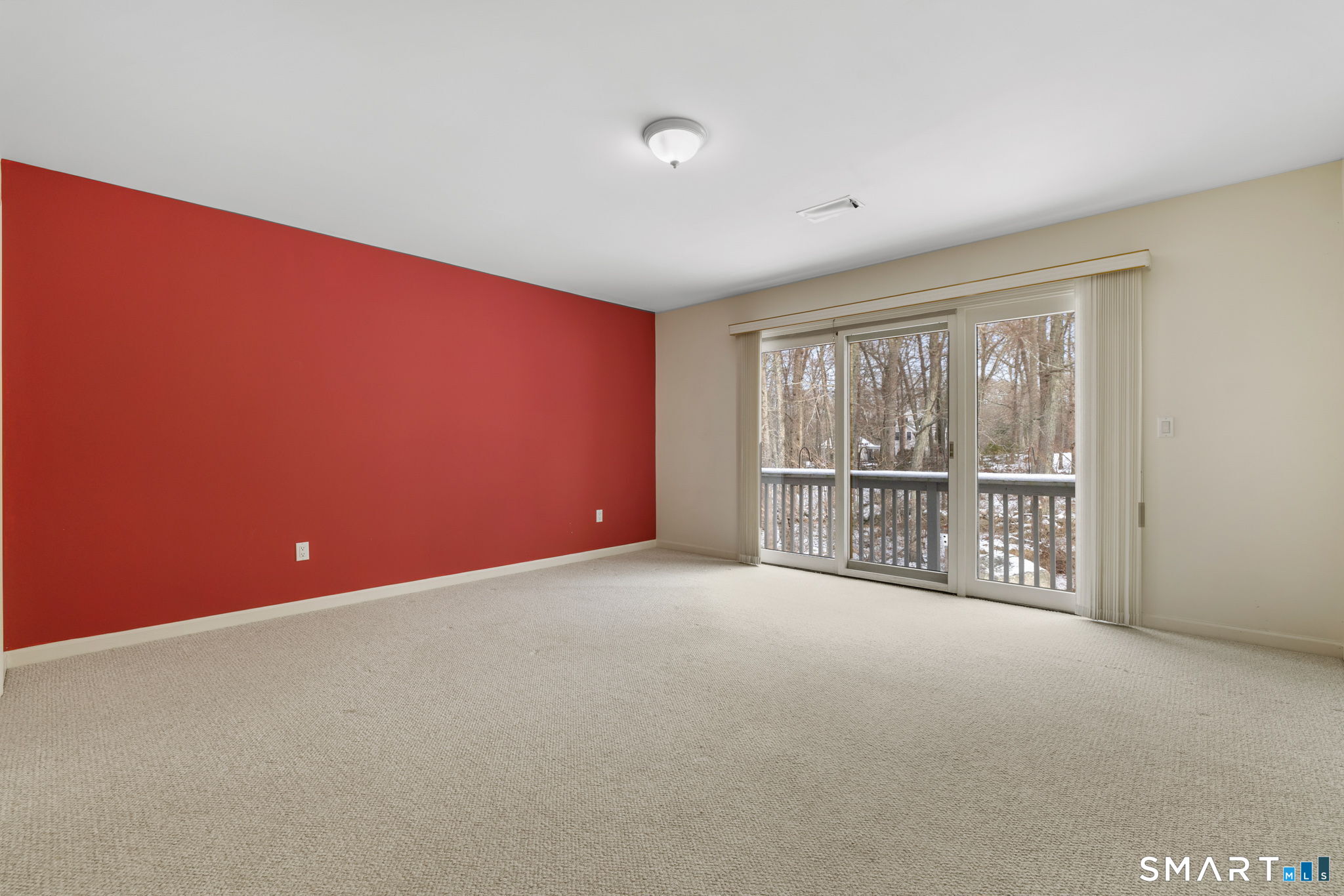 12 Elizabeth Court, Unit 12 Groton, CT 06340 - Photo 32 of 40 Third bedroom