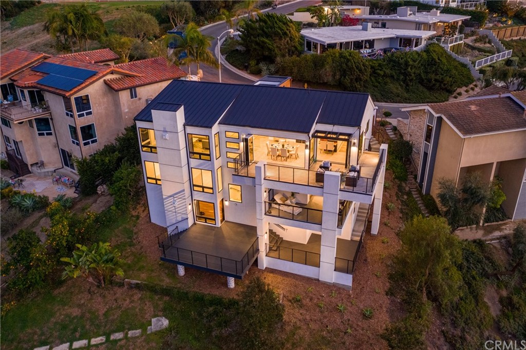 447 Avenida Crespi San Clemente, CA 92672 - Photo 40 of 42 an aerial view of a house with a garden