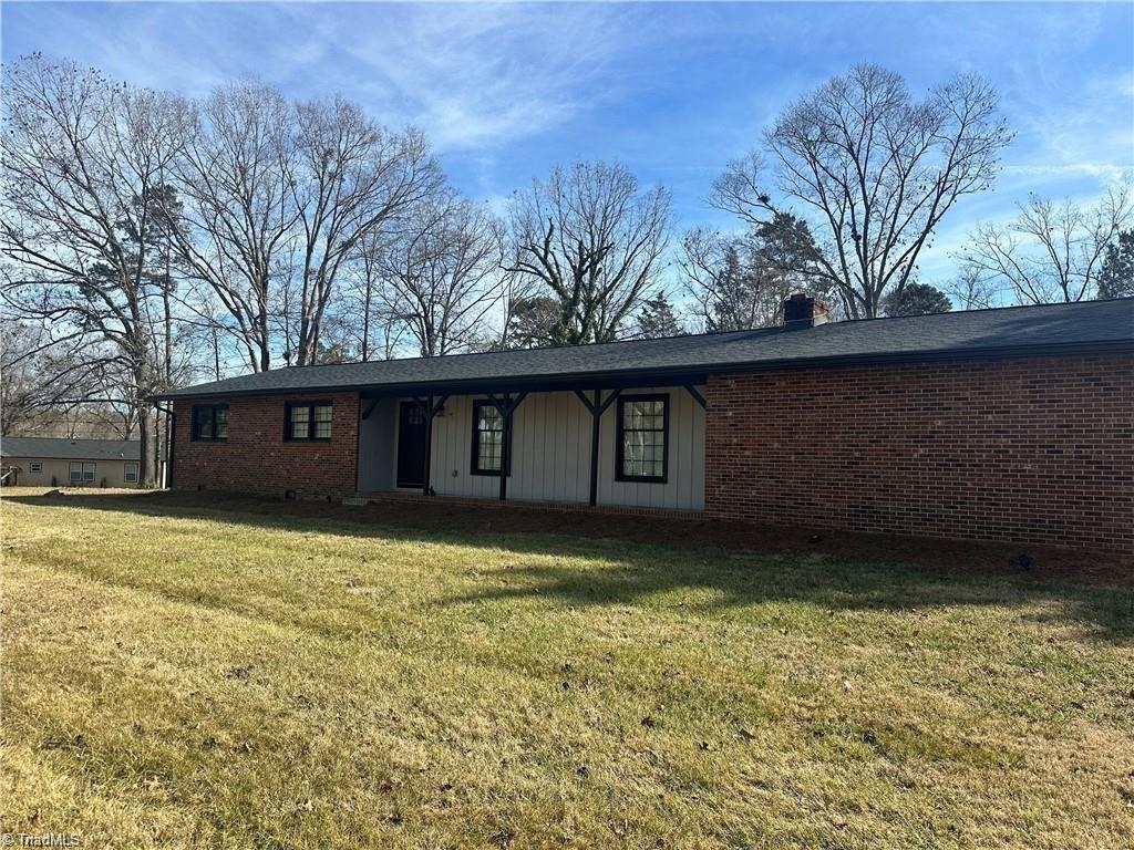 190 Flat Swamp Lake Road Denton, NC 27239 - Photo 3 of 13