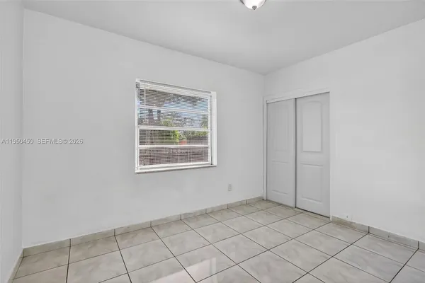 $3,600 | 1498 Northeast 180th Street, North Miami Beach, FL 33162