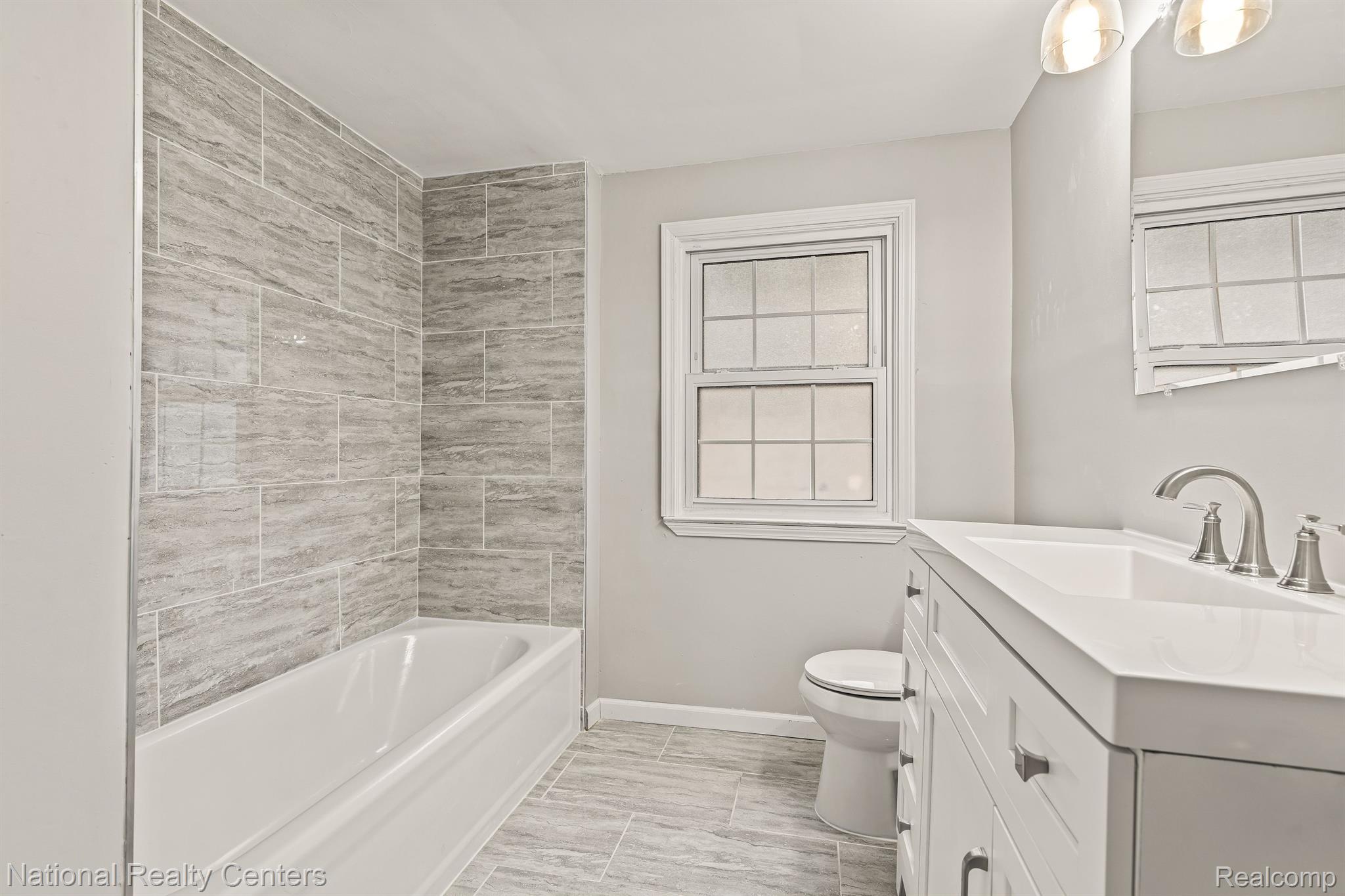 15063 Greenview Road Detroit, MI 48223 - Photo 19 of 24 Gallery Image 19