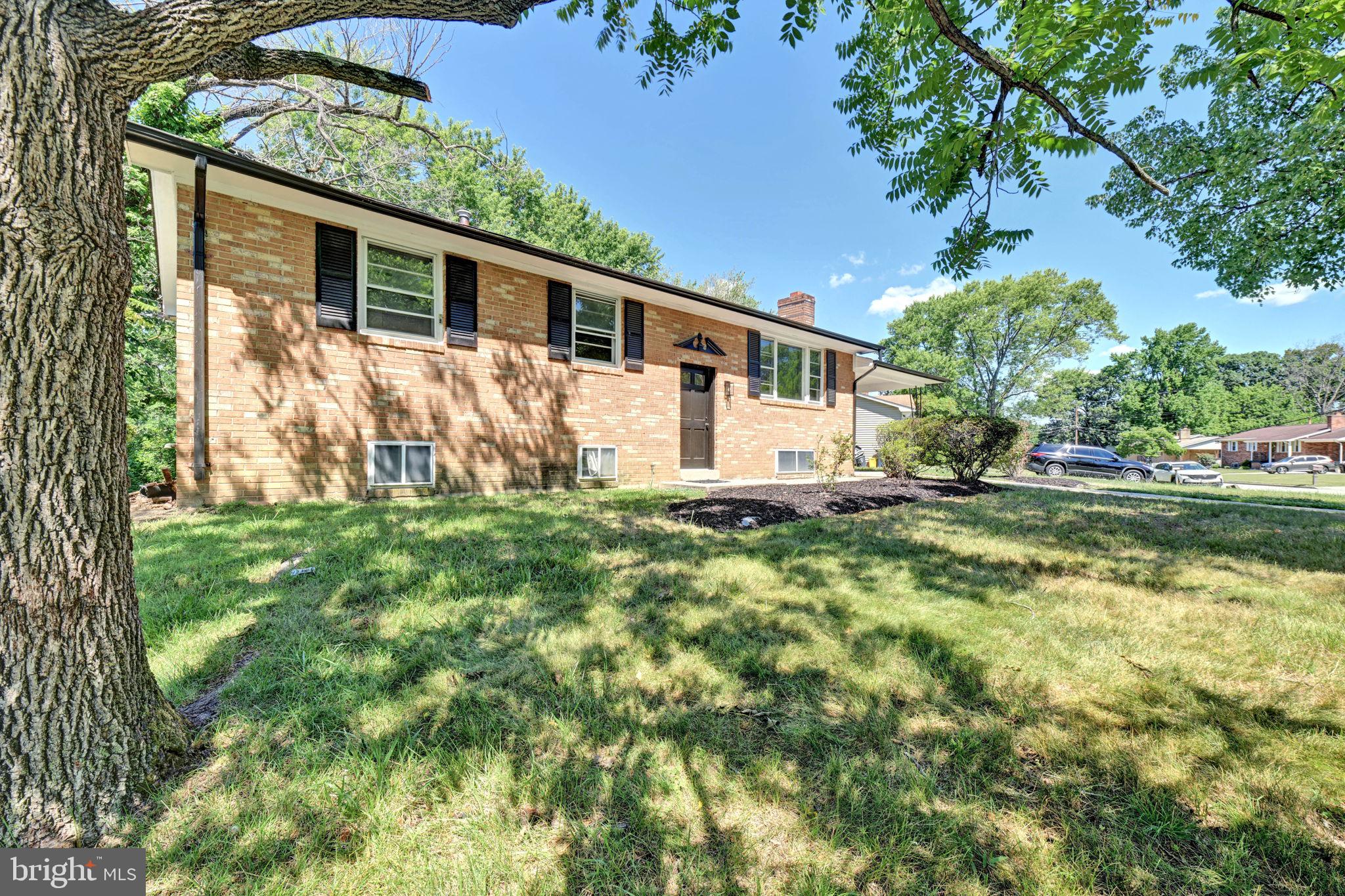 6005 Spell Road Clinton, MD 20735 - Photo 2 of 51