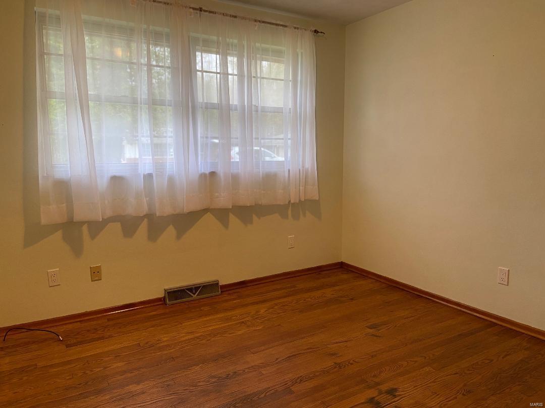 3113 Mission Road Alton, IL 62002 - Photo 14 of 19 Gallery Image 14