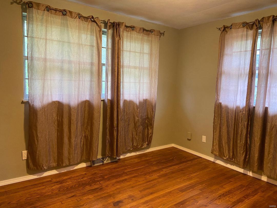 3113 Mission Road Alton, IL 62002 - Photo 17 of 19 Gallery Image 17