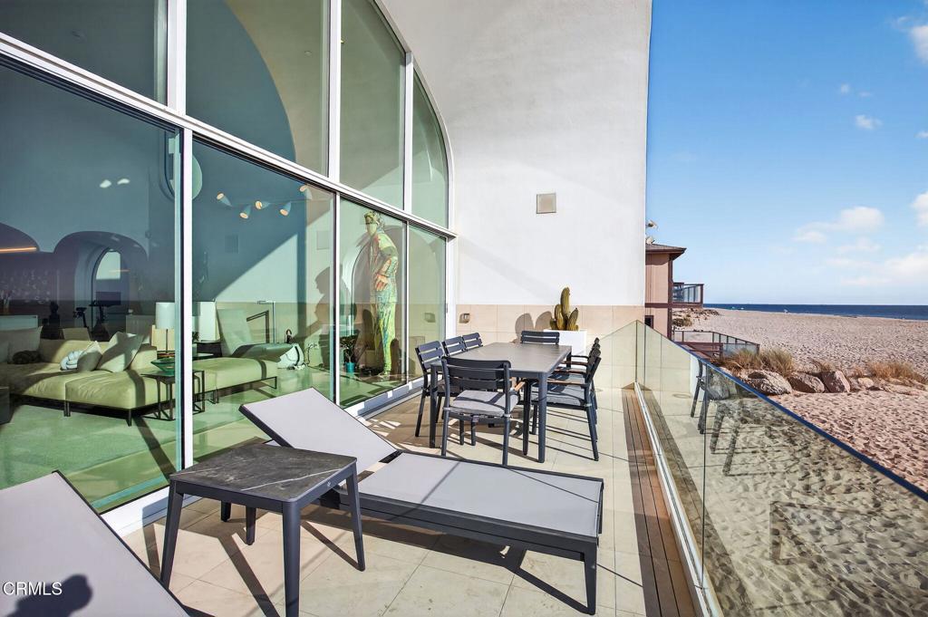 1211 Capri Way Oxnard, CA 93035 - Photo 13 of 63 a view of a chairs and table in patio with a backyard