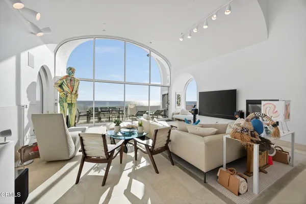 $6,850,000 | 1211 Capri Way, Oxnard, CA 93035