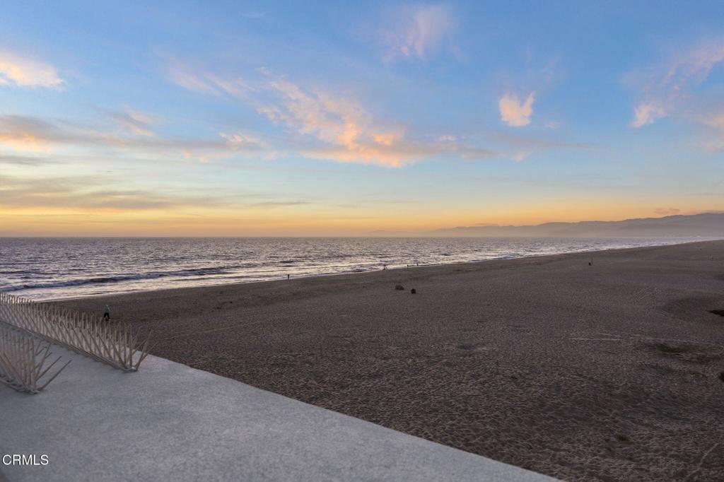 1211 Capri Way Oxnard, CA 93035 - Photo 61 of 63 a view of an ocean and mountain