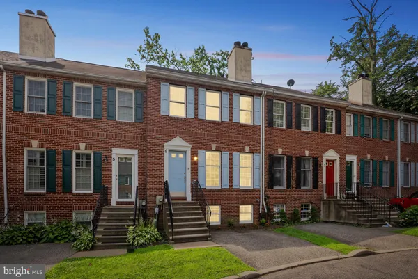 $2,995 | 5400 Wissahickon Avenue, Unit 6, Philadelphia, PA 19144
