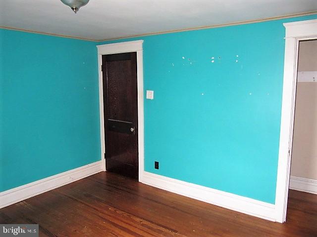 186 North Walnut Street Spring Grove, PA 17362 - Photo 18 of 33 BEDROOM 1