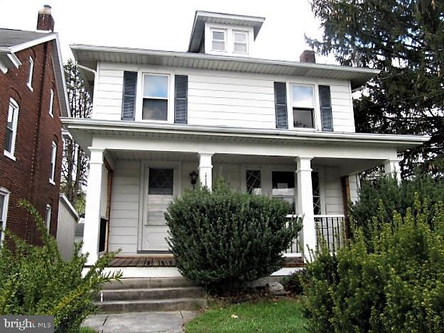 186 North Walnut Street Spring Grove, PA 17362 - Photo 2 of 33 FRONT