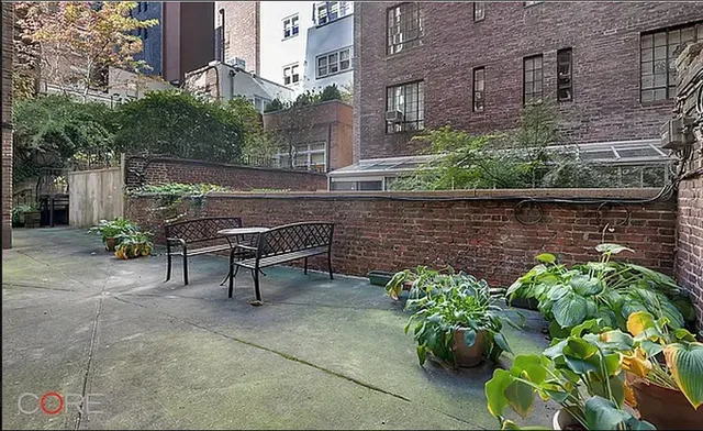 $575,000 | 135 East 39th Street, Unit 3A | Murray Hill