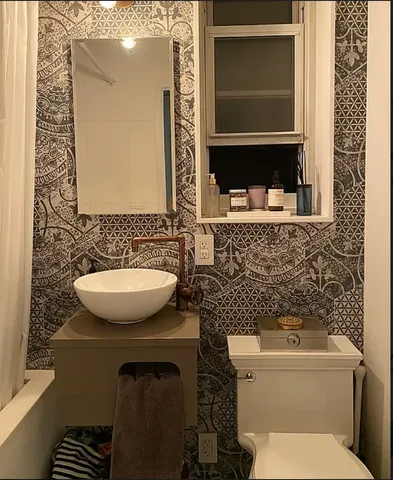 $575,000 | 135 East 39th Street, Unit 3A | Murray Hill