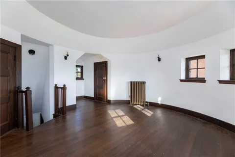 $2,995,000 | 2180 Tower Hill Road, North Kingstown, RI 02874