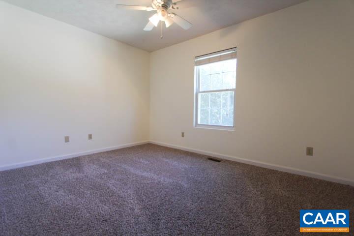 376 North Ridge Way Ruckersville, VA 22968 - Photo 8 of 16 an empty room with a window