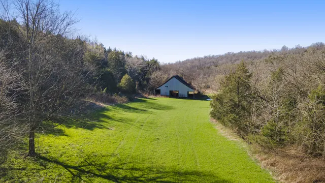 $1,700,000 | 4250 Delina Road, Cornersville, TN 37047