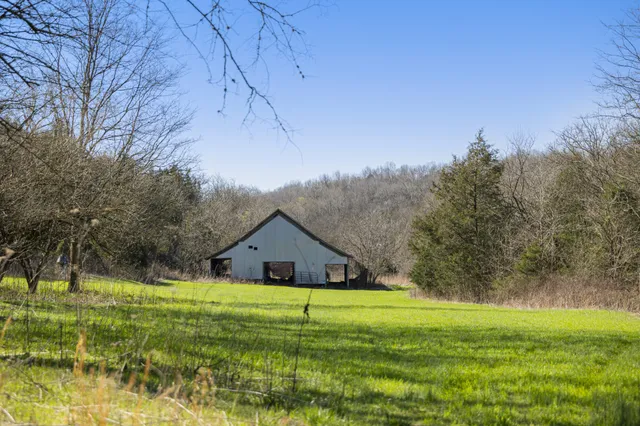 $1,700,000 | 4250 Delina Road, Cornersville, TN 37047