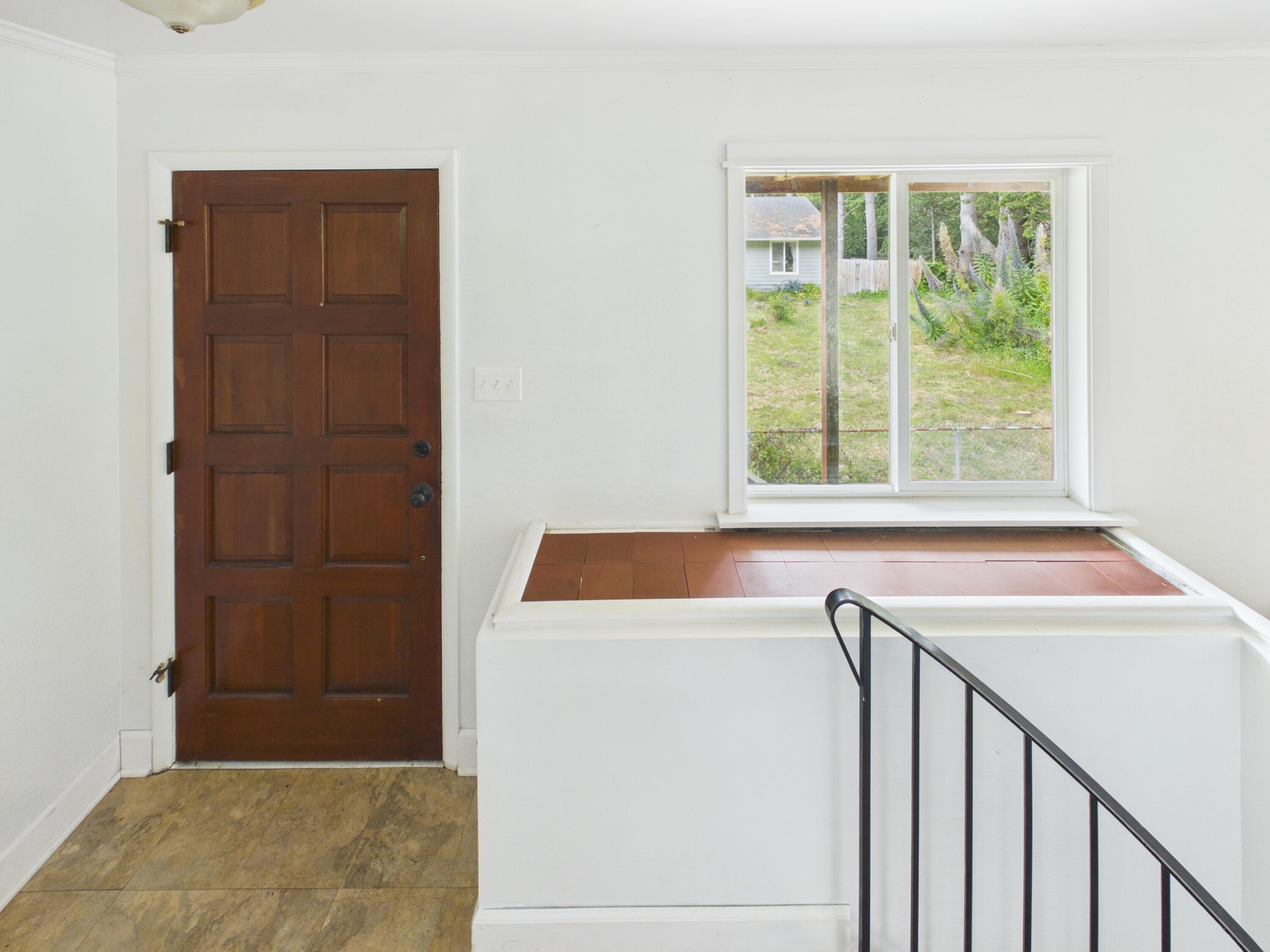 111 Beach Road Shelter Cove, CA 95589 - Photo 11 of 39