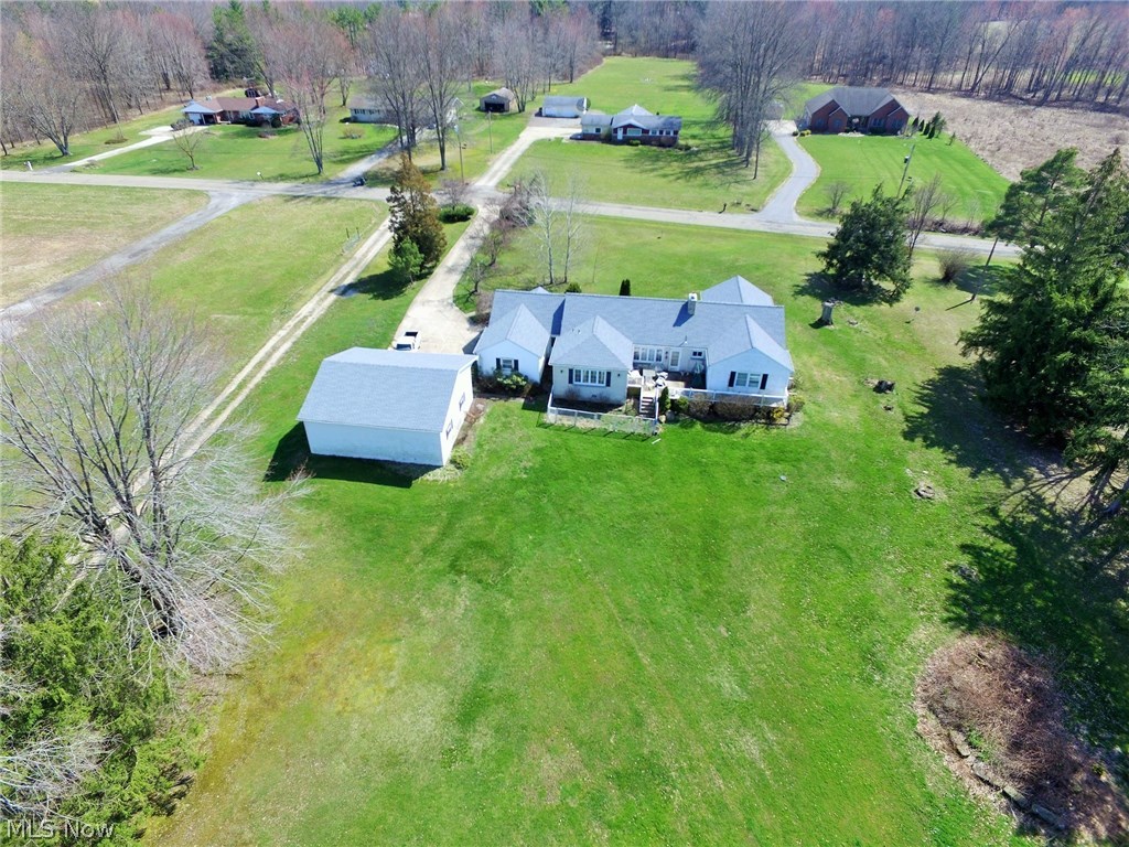 14806 Stoltz Road Diamond, OH 44412 - Photo 30 of 34 Gallery Image 30