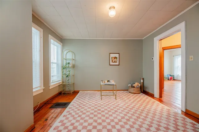 $1,700 | 7 Arlington Street, Rochester, NY 14607