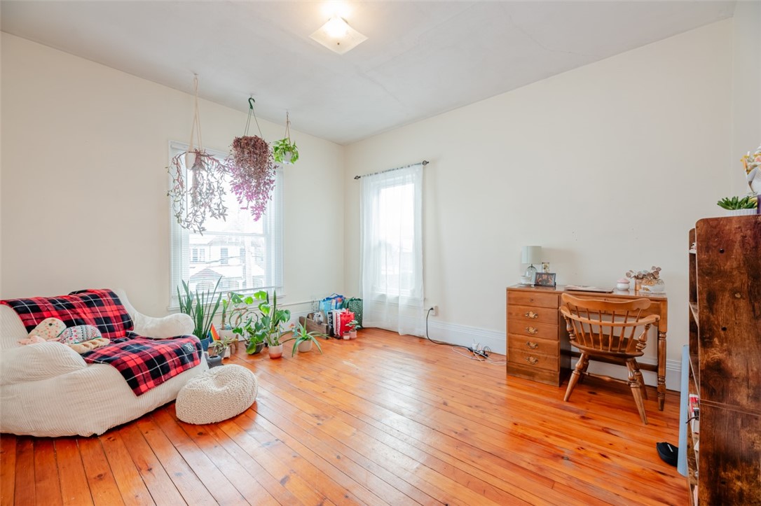 7 Arlington Street Rochester, NY 14607 - Photo 5 of 21