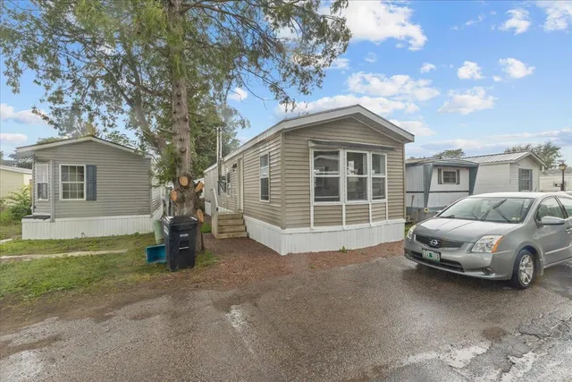 $114,900 | 23 Avenue C, Burlington, VT 05408