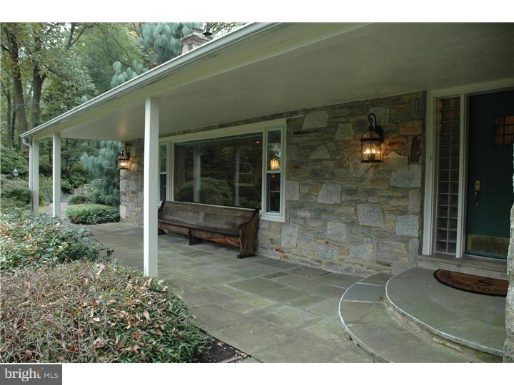 1590 Grasshopper Road Huntingdon Valley, PA 19006 - Photo 10 of 25 Porch