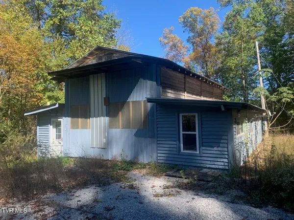 $129,900 | 421 Grouse Run Road, Sneedville, TN 37869