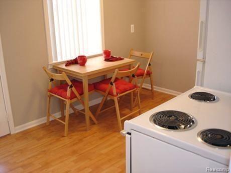 1872 East Maple Road Birmingham, MI 48009 - Photo 2 of 2