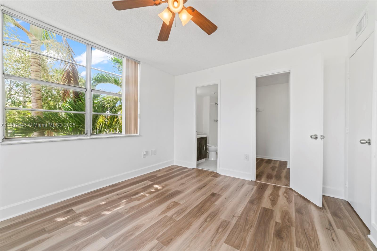 498 Northwest 165th Street, Unit D201 Miami, FL 33169 - Photo 13 of 20