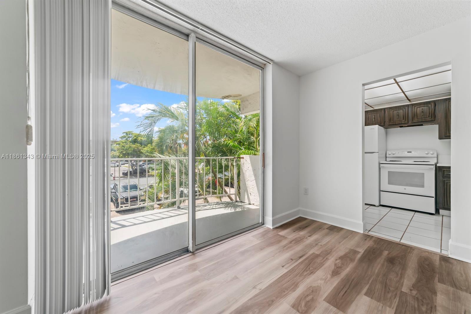 498 Northwest 165th Street, Unit D201 Miami, FL 33169 - Photo 5 of 20