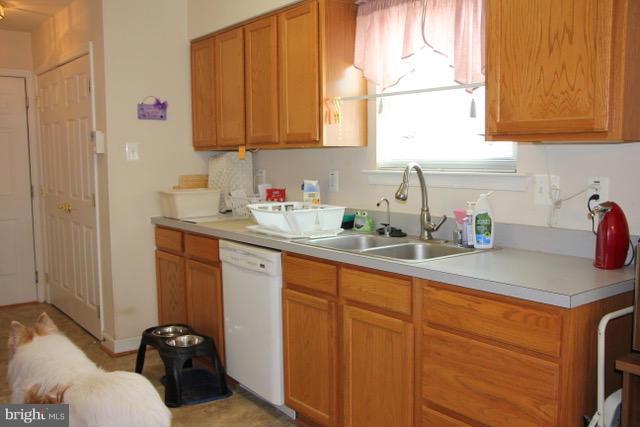 1109 Top Ridge Court Odenton, MD 21113 - Photo 17 of 28 Kitchen