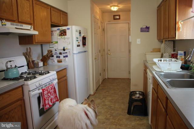 1109 Top Ridge Court Odenton, MD 21113 - Photo 19 of 28 Kitchen
