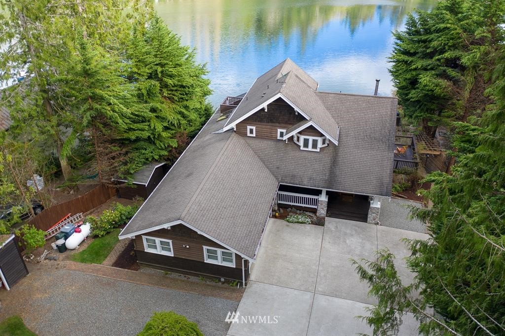 5903 Crescent Beach Road Northwest Vaughn, WA 98394 - Photo 2 of 25