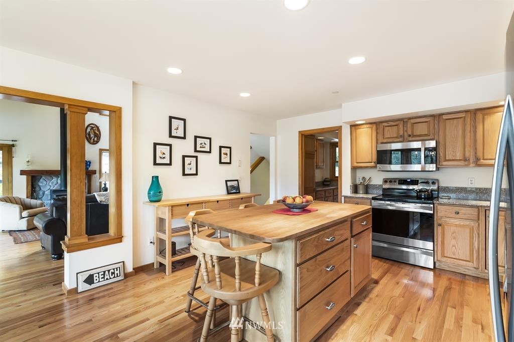 5903 Crescent Beach Road Northwest Vaughn, WA 98394 - Photo 8 of 25