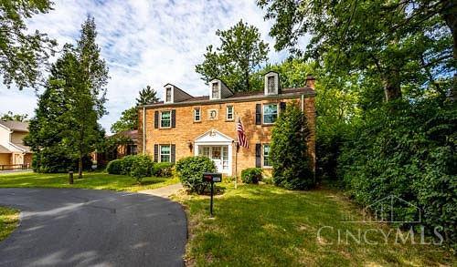 2807 Ebenezer Road Cincinnati, OH 45233 - Photo 2 of 60