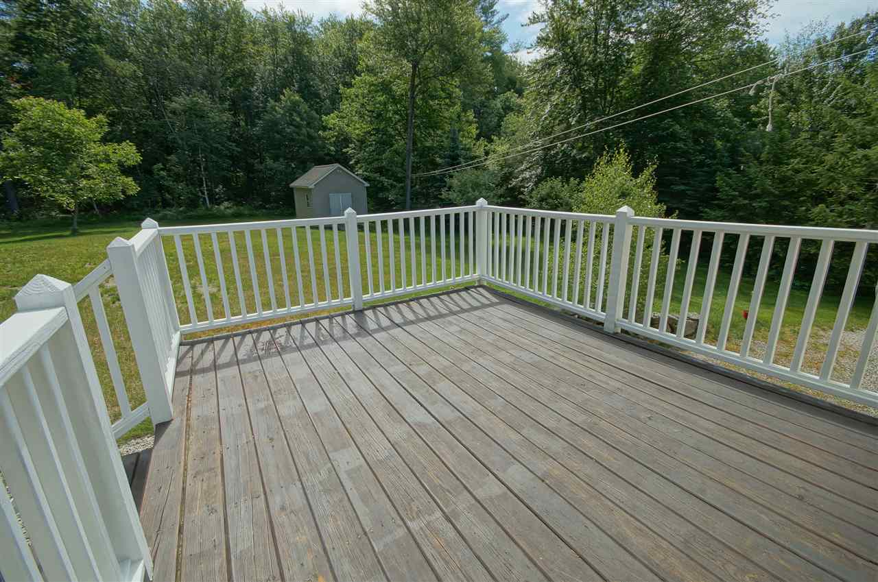 11 Hemlock Springs Road Derry, NH 03038 - Photo 33 of 40