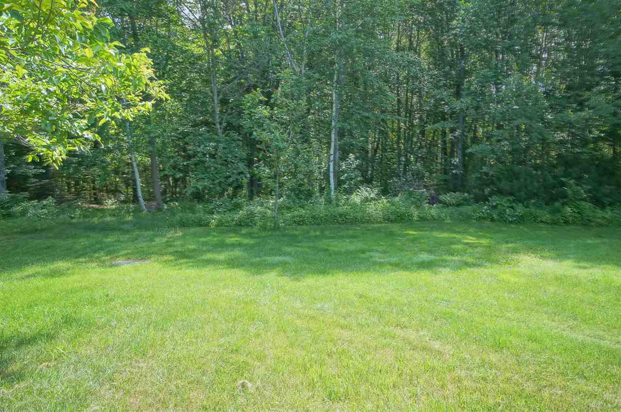 11 Hemlock Springs Road Derry, NH 03038 - Photo 35 of 40