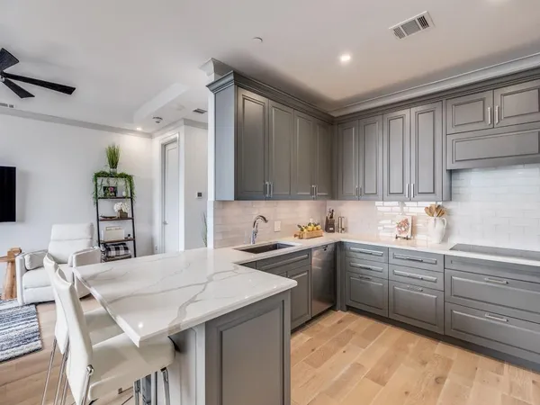 $980,000 | 5909 Luther Lane, Unit 2301, Dallas, TX 75225