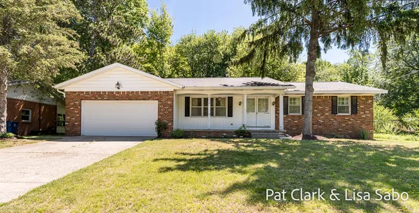 $349,900 | 18412 168th Avenue, Spring Lake, MI 49456