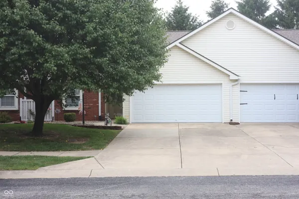 $230,000 | 3910 Gray Pond Court, Indianapolis, IN 46237
