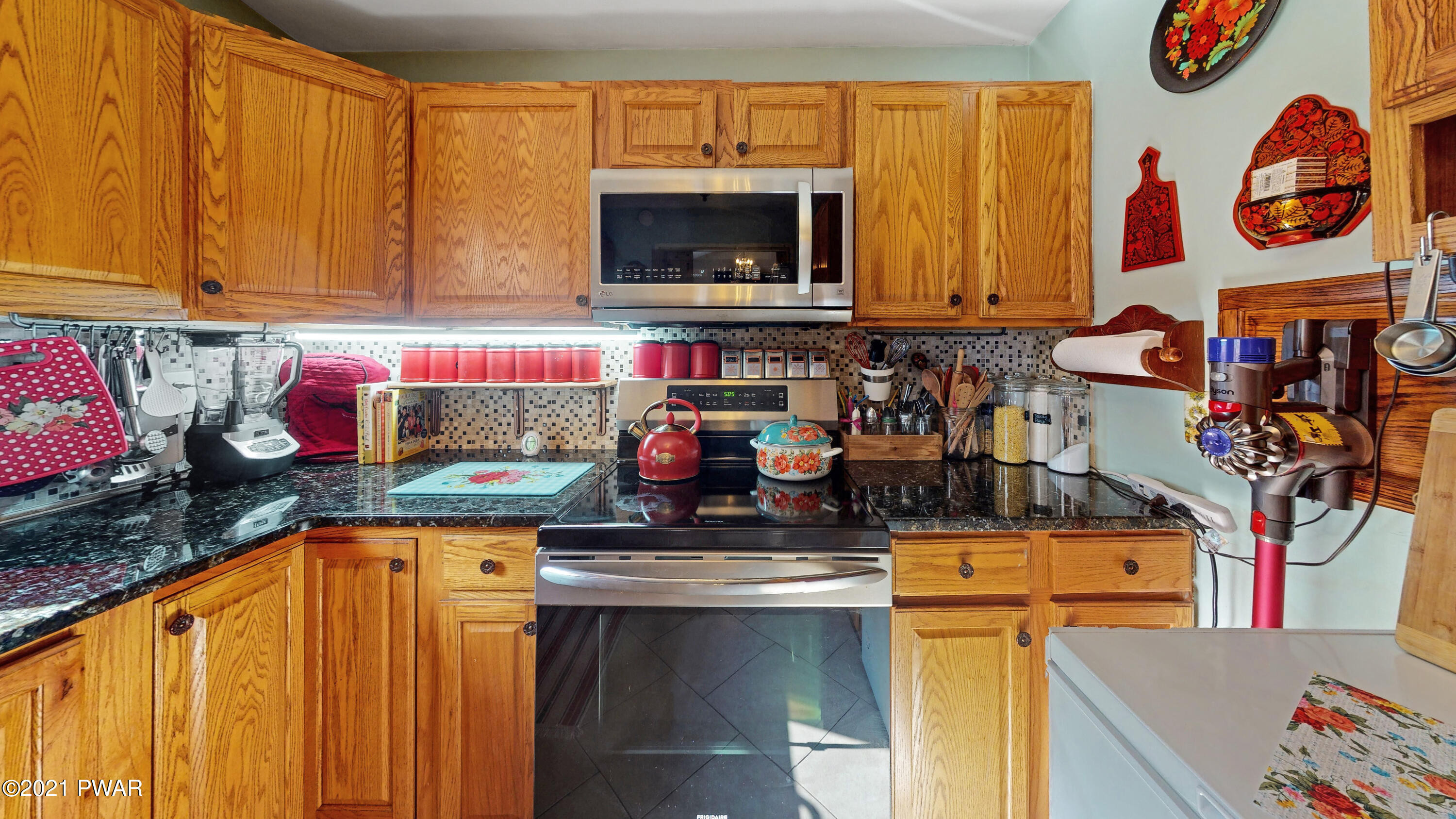 167 Skyview Road Dingmans Ferry, PA 18328 - Photo 31 of 52